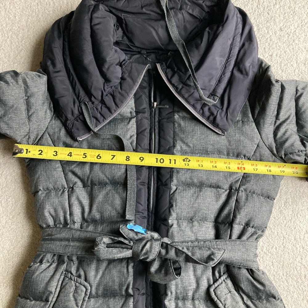Weekend MaxMara puffer coat - Picture 13 of 15
